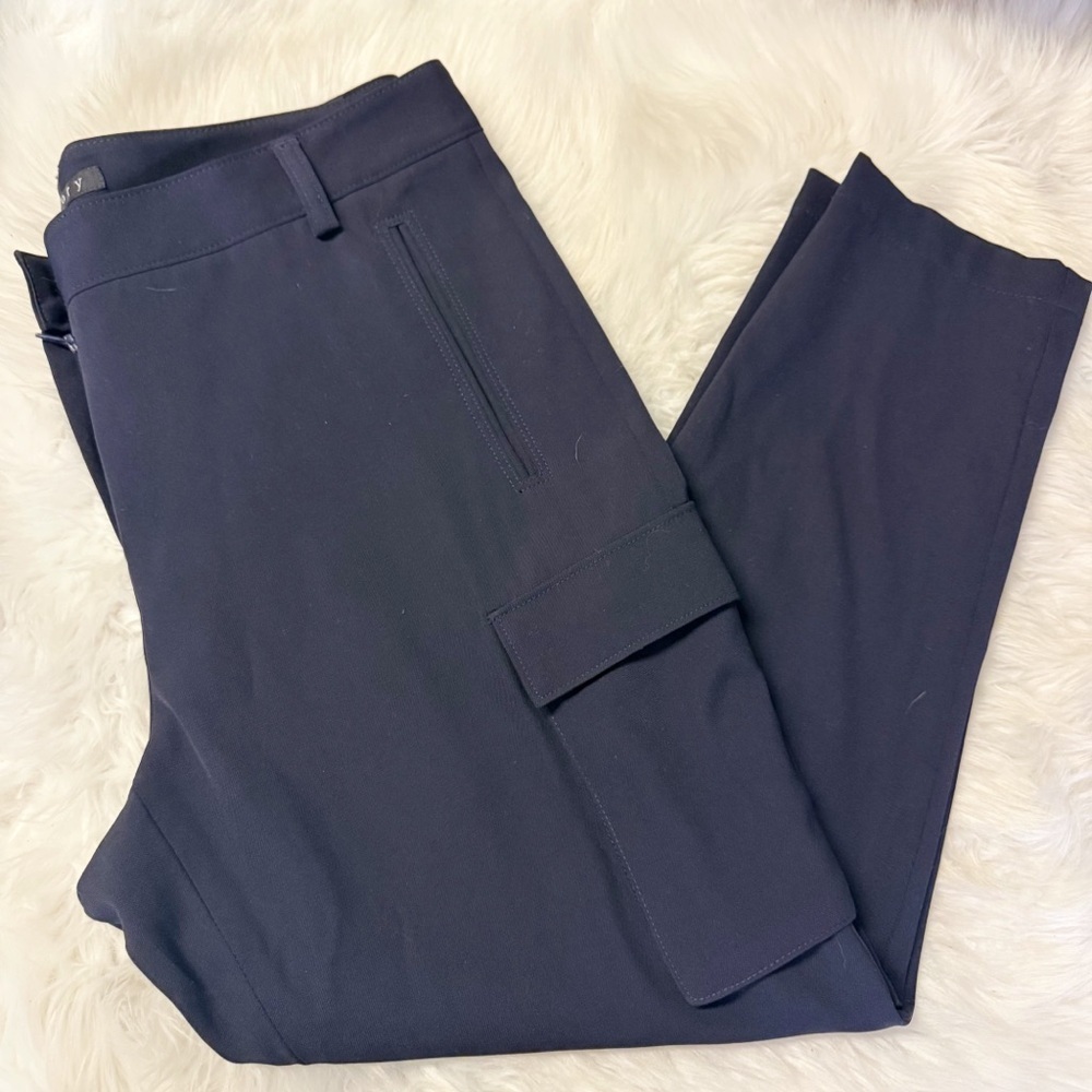 Theory Navy Blue Wool Cargo Pants Size 10 Cropped Ankle